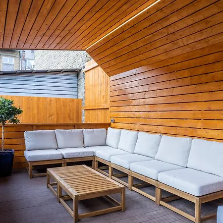 Apartamento Ringi Heritage Old Town Residences - The Log Wall Apartment - Terrace & Parking
